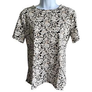 Ann Taylor Factory Womens Round Neck Tee Shirt Floral Size Medium NWT Versatile